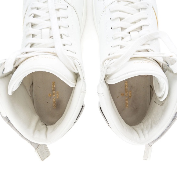 Louis Vuitton Rivoli White and Gray Leather Monogram High-Top Sneakers Men's 9 - Picture 7 of 9
